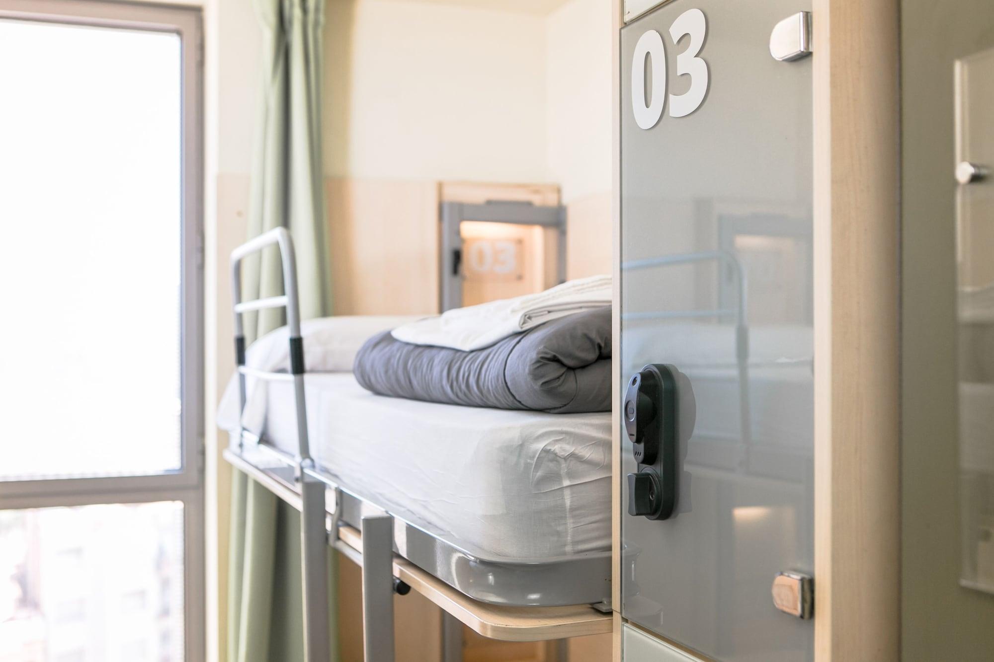 Urbany Hostel Barcelona Bagian luar foto