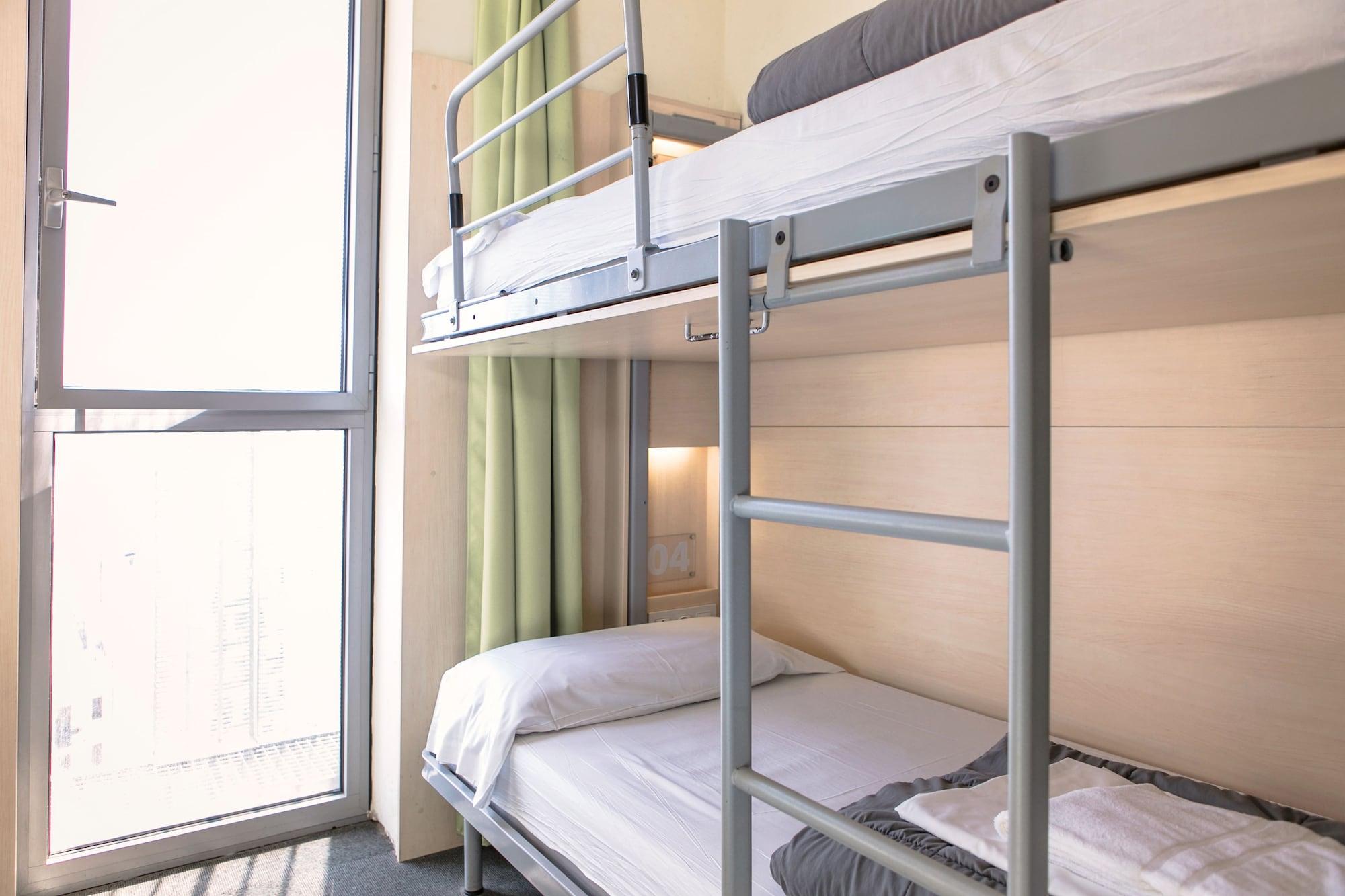 Urbany Hostel Barcelona Bagian luar foto