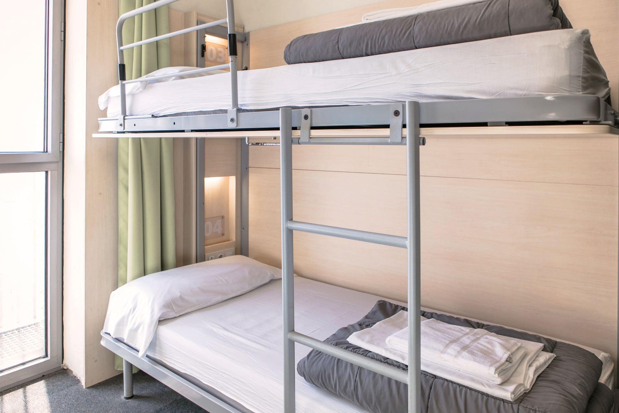 Urbany Hostel Barcelona Bagian luar foto