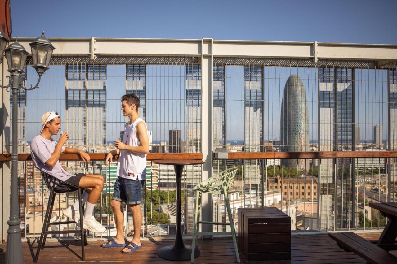 Urbany Hostel Barcelona Bagian luar foto