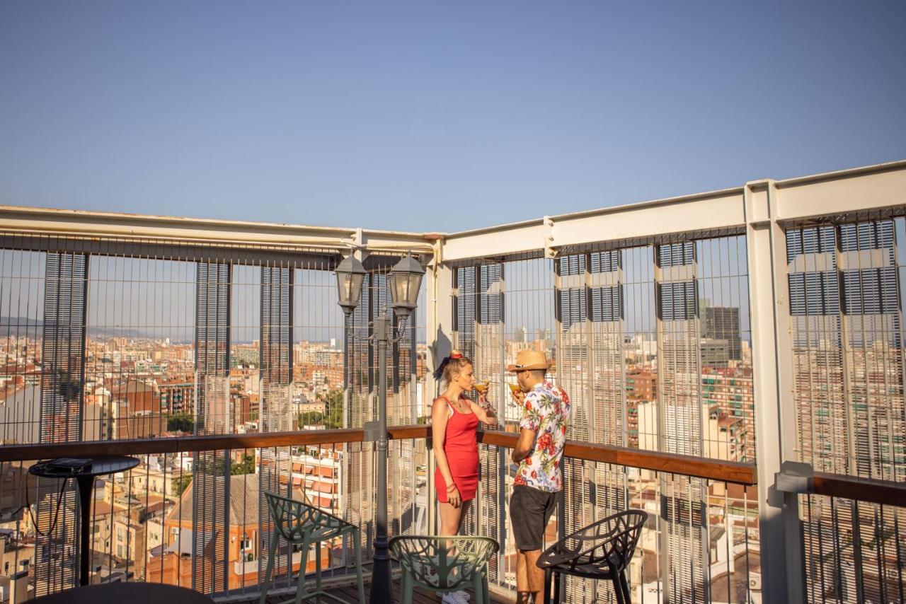 Urbany Hostel Barcelona Bagian luar foto