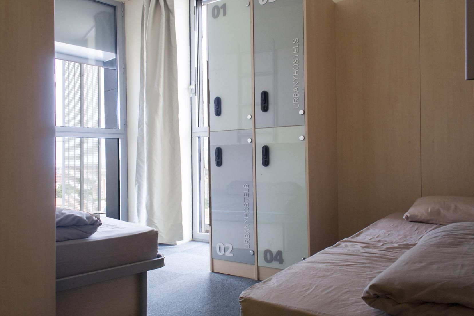 Urbany Hostel Barcelona Bagian luar foto